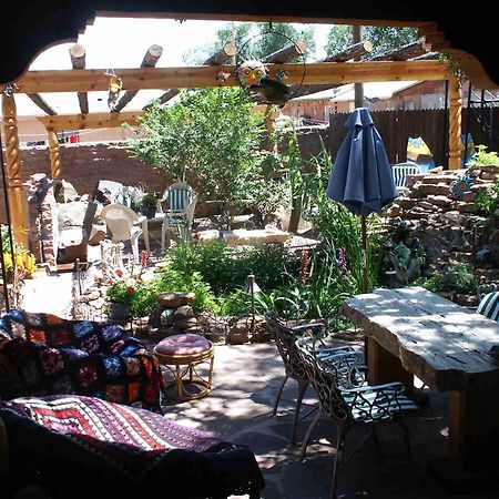 Inn At Halona Zuni Екстериор снимка