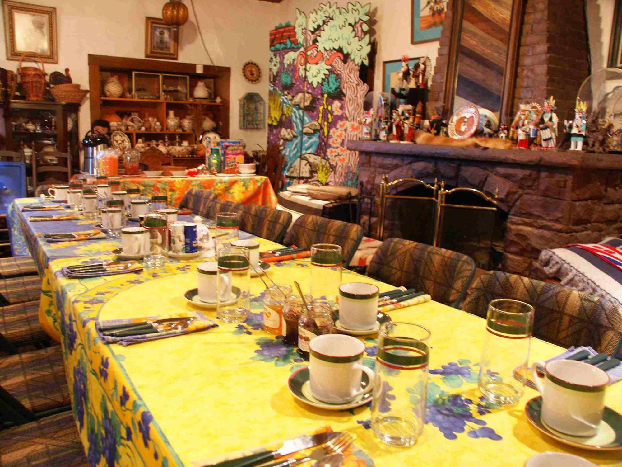 Inn At Halona Zuni Екстериор снимка
