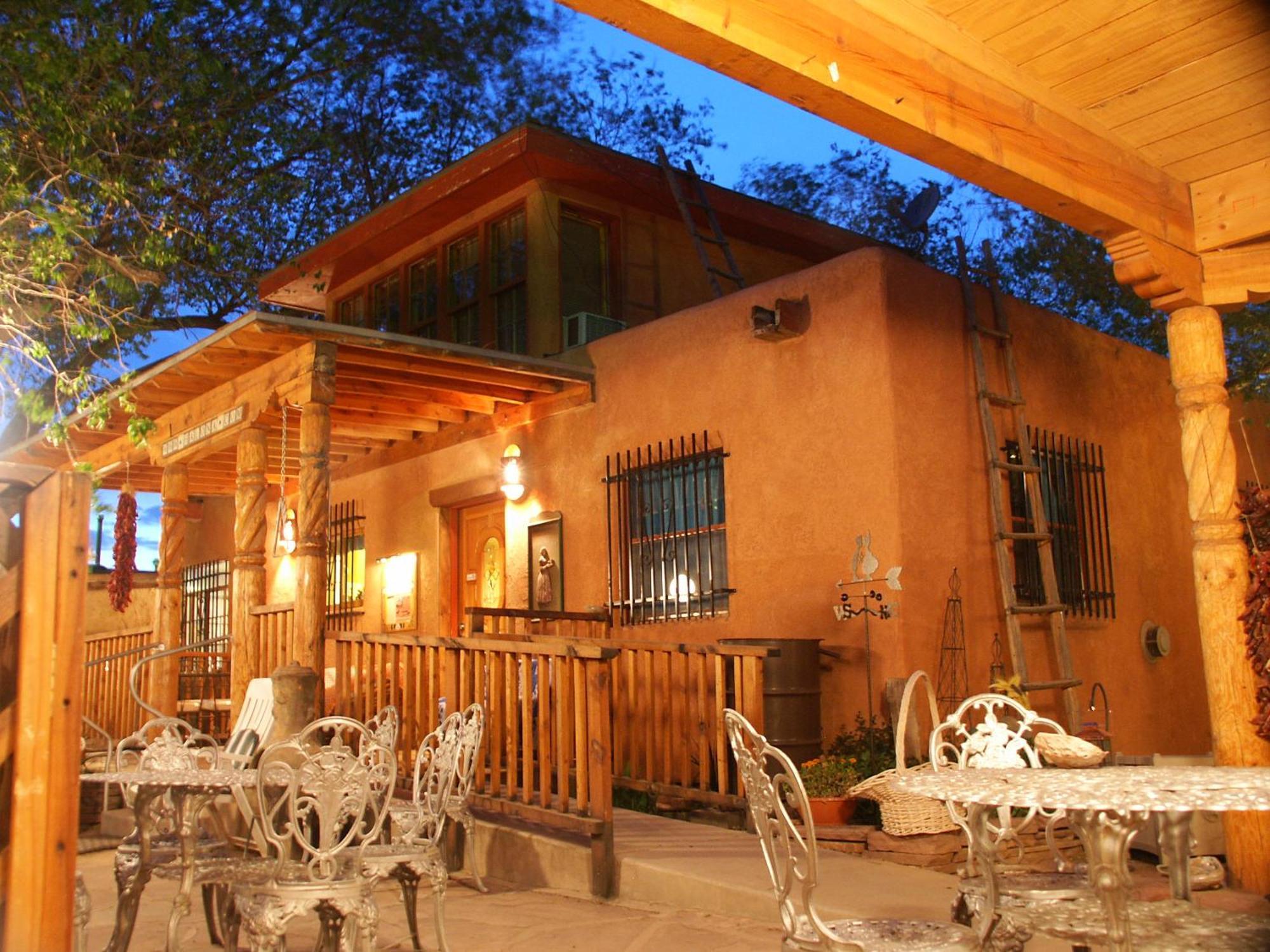 Inn At Halona Zuni Екстериор снимка